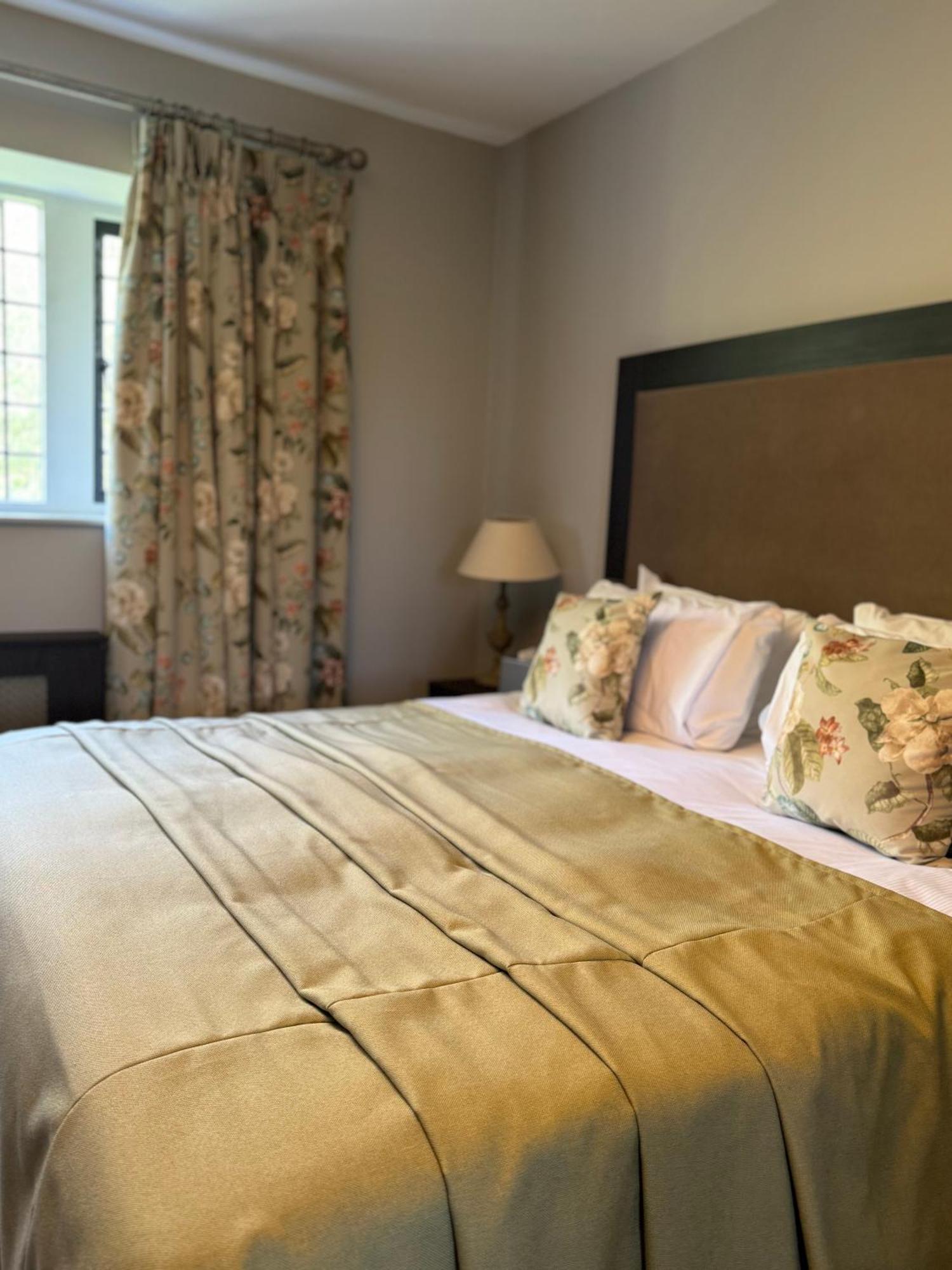 בארו אין פרנס Abbey House Hotel מראה חיצוני תמונה